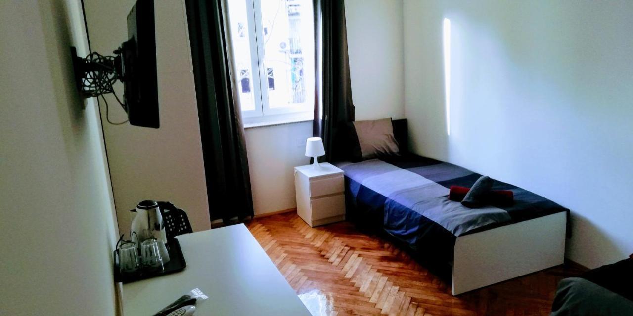 Pula Center Green Park Apartments And Rooms Extérieur photo